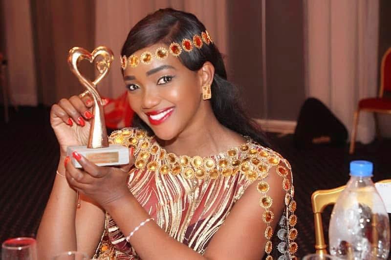 Femme Glamour Côte d’Ivoire